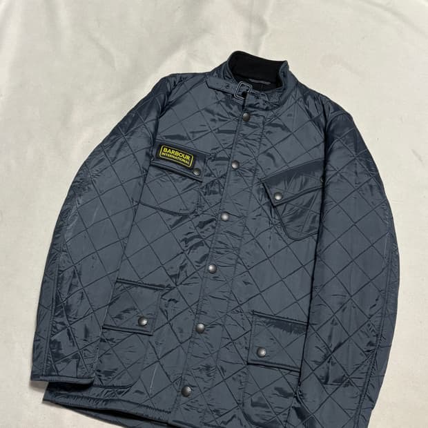 M 바버 인터네셔널 퀼팅 자켓 
