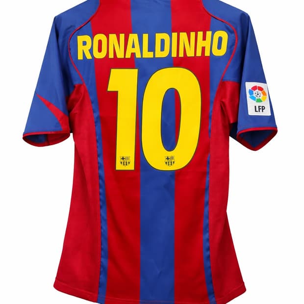 바르셀로나 04-05 호나우지뉴 유니폼 나이키