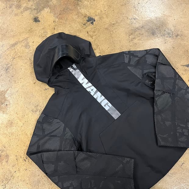 [정품] 알렉산더왕 x h&m 블랙 후드 윈드브레이커 자켓 b17