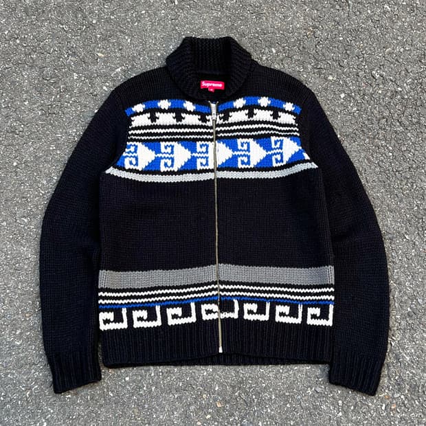 Supreme 08FW Cowichan