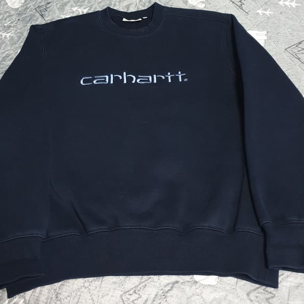 칼하트 WIP (윅스아웃제품) 기모 맨투맨 네이비 (M)