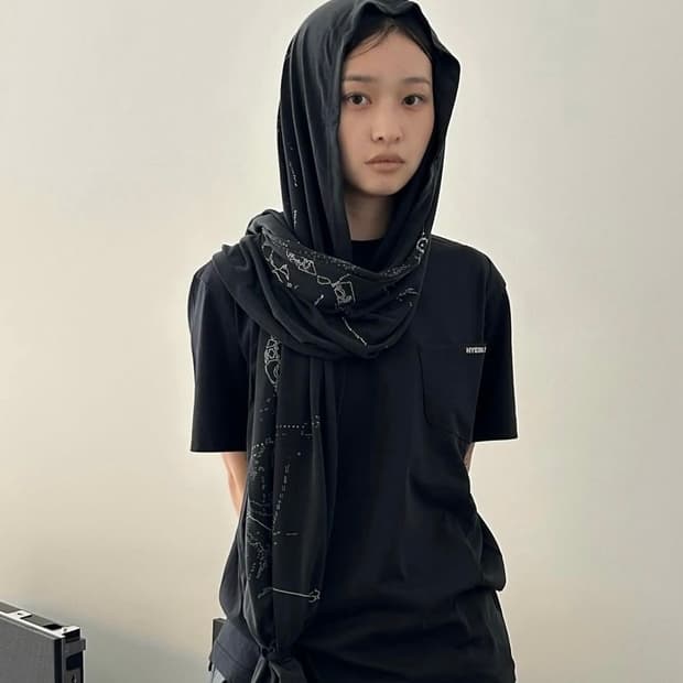HYEIN SEO fw25 exclusive