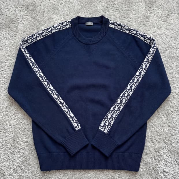 디올 오블리크 인서트 니트 L