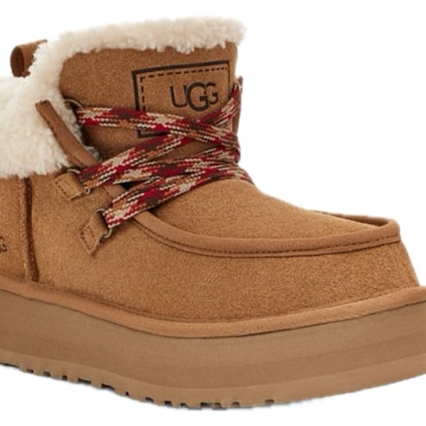 어그 펀카라 캐빈 커브 부츠