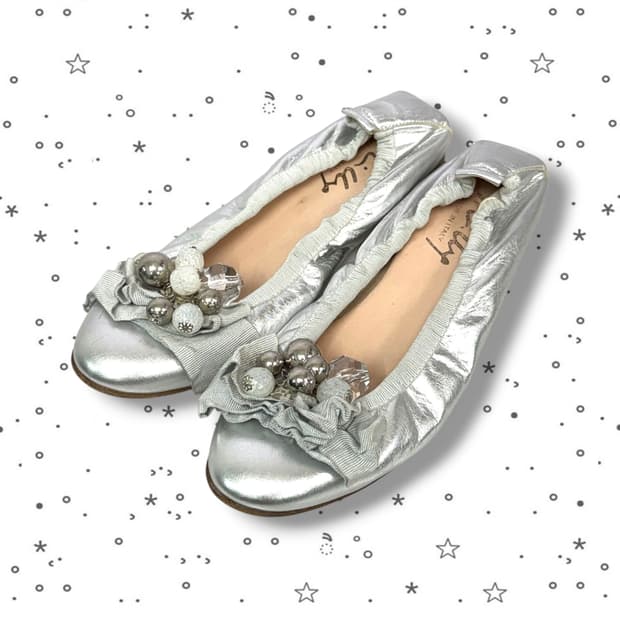 37.5 Milly 밀리 이태리 쥬얼 플랫 슈즈 실버