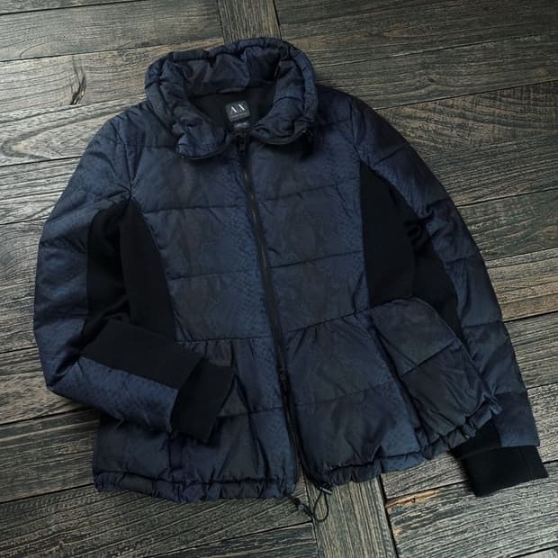 [아르마니] 허리 라인 파이톤 패턴 패딩 P01385