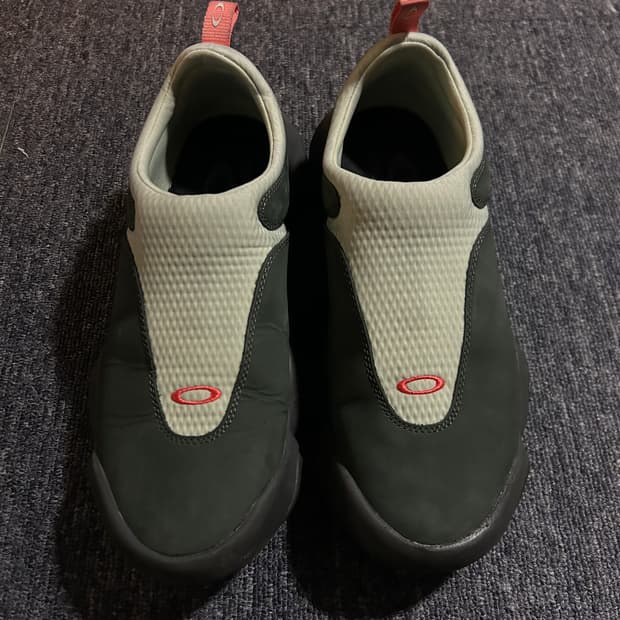 [275] 오클리 브레인데드 메도우 스캐럽