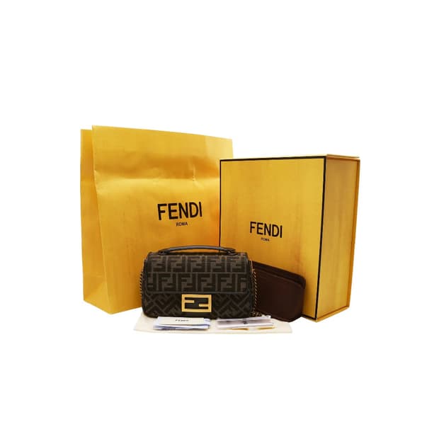 [S급] 펜디 바게트 FF 자카드 패브릭 미디 브라운 판매합니다!!!