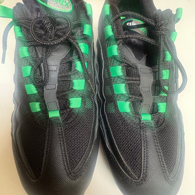 나이키 에어맥스 95 블랙펄그레이 270