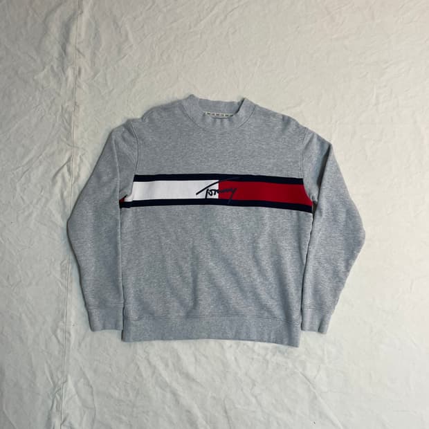 타미힐피거 맨투맨