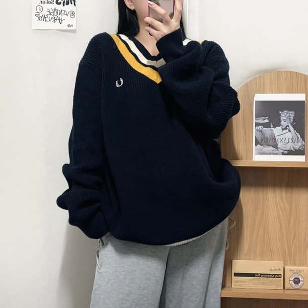 [정품] 프레드페리 블랙 브이넥 빅 두툼 니트 [ XL ]