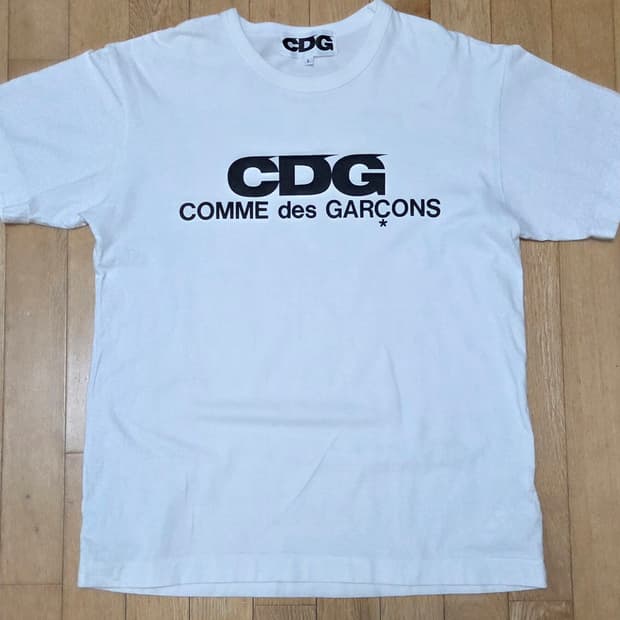CDG 반팔 L