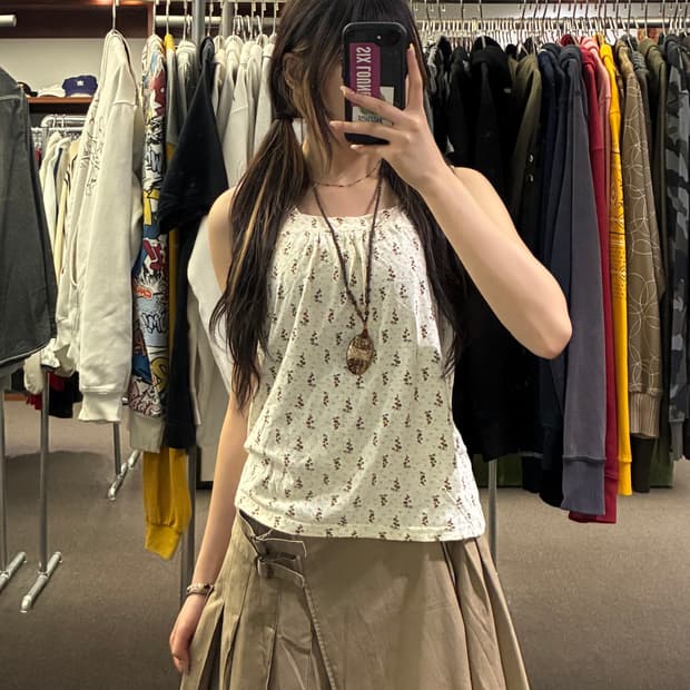 M)enracine vintage 여성 플라워 패턴 셔링 나시