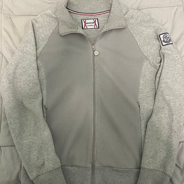 몽클레어 감마블루 니트 집업