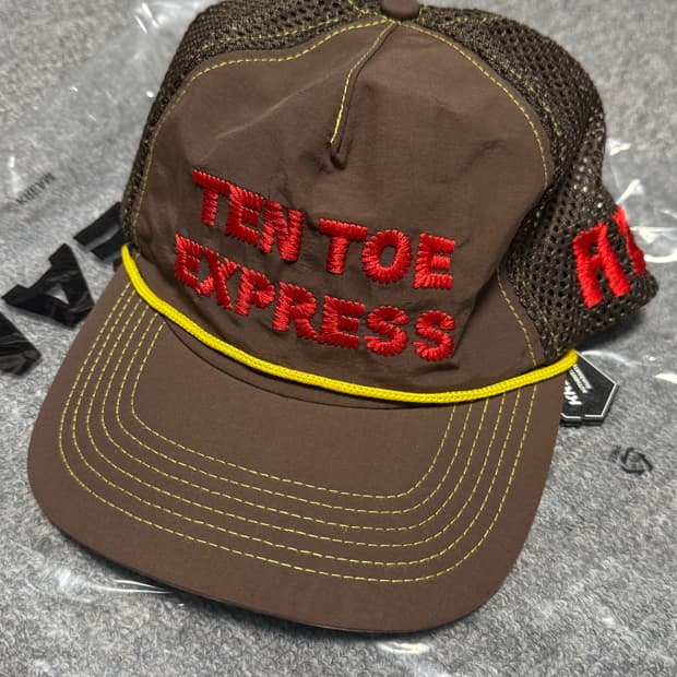 알렉스조노 모자 판매합니다!!!