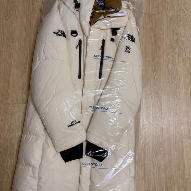 노스 히말라야 롱패 화이트 팔아요