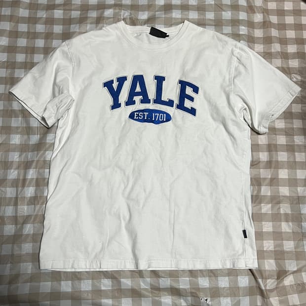 예일 반팔 화이트 M 반팔티 흰색 YALE