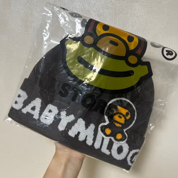 [새상품] 베이프 마일로 비니