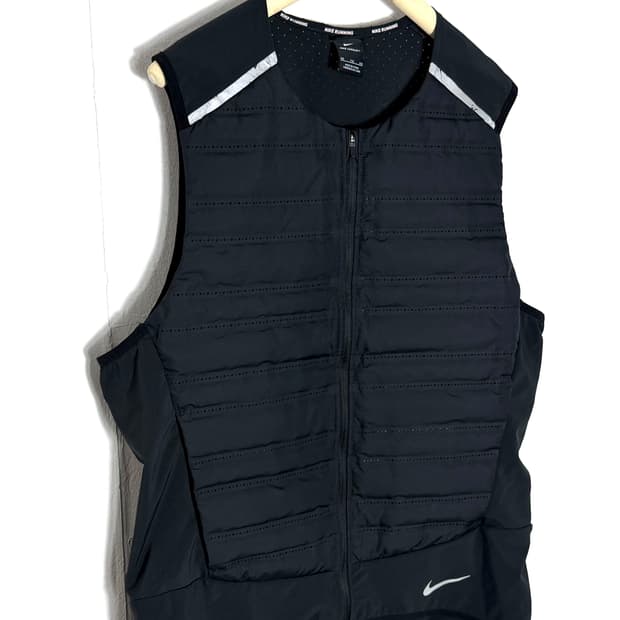 나이키에어로로프트 나이키골프 에어로로프트조끼 베스트 조끼 골프웨어