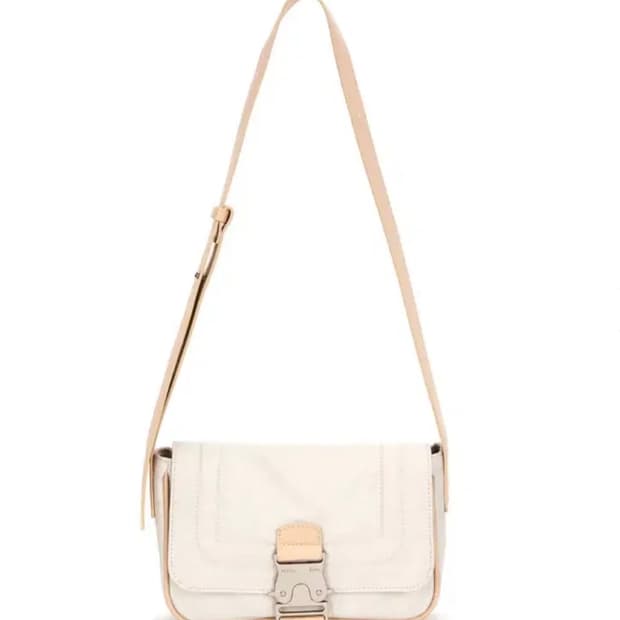 마뗑킴 미니 버클백 화이트