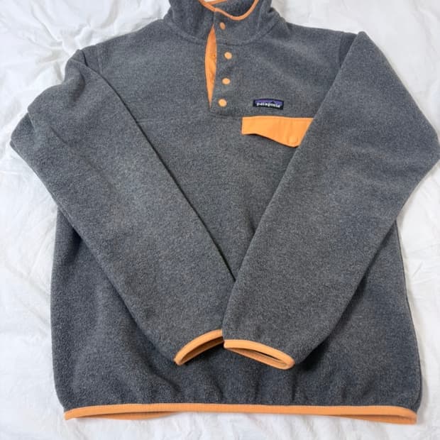 파타고니아 신칠라 우먼 비비드 애프리콧 s