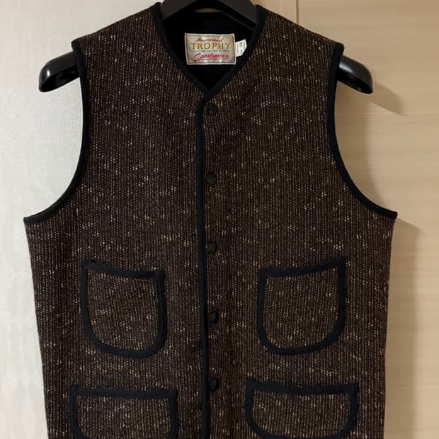 [38] 트로피클로딩 브라운스비치 베스트