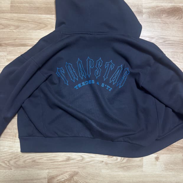 트랩스타(trapstar) 후드집업