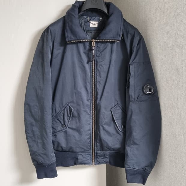 cp컴퍼니 패딩 봄버자켓