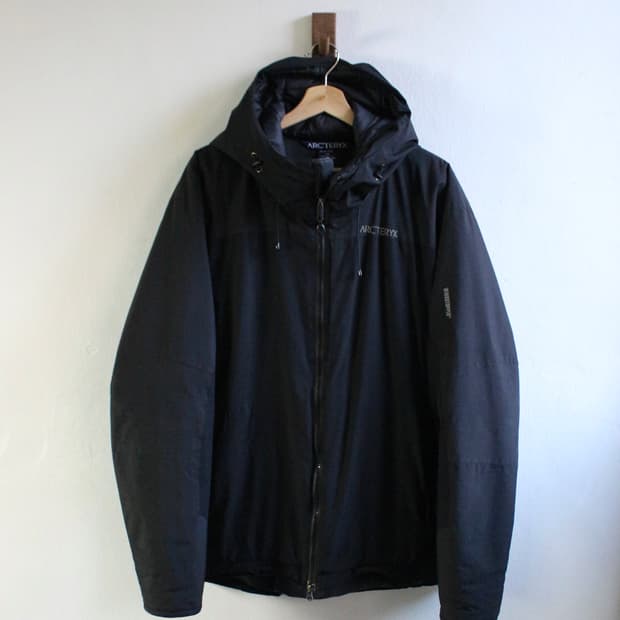 아크테릭스 피션 LT 후디 자켓