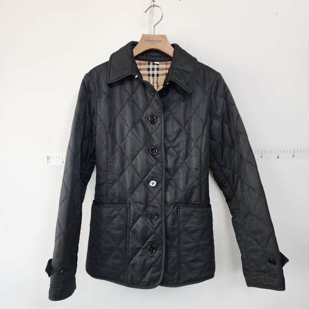 버버리 블랙 퀼팅 자켓
