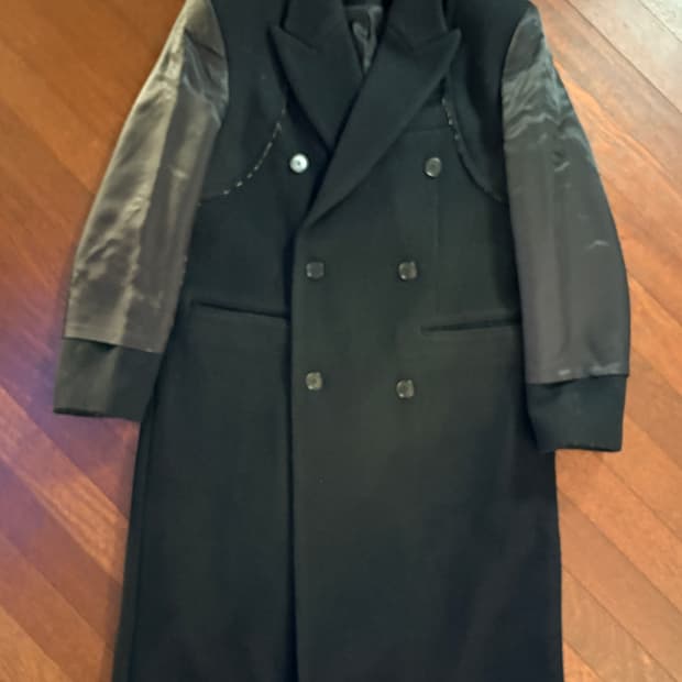 RE;CODE 블랙 더블 코트