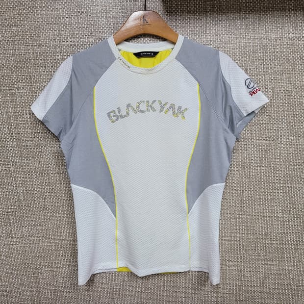 95사이즈 블랙야크 기능성 반팔 티셔츠 등산 아웃도어 