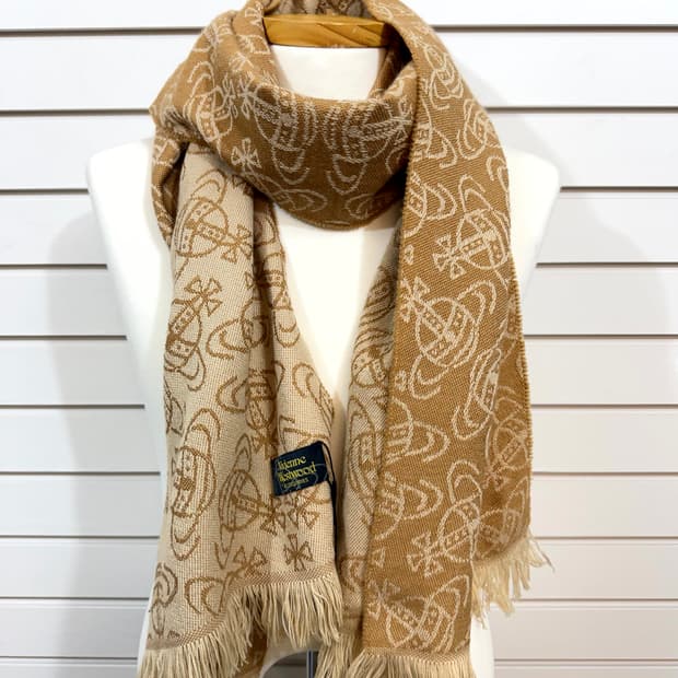 VIVIENNE WESTWOOD 비비안 머플러(Made In Italy)