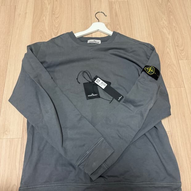스톤아일랜드 롱슬리브 xl