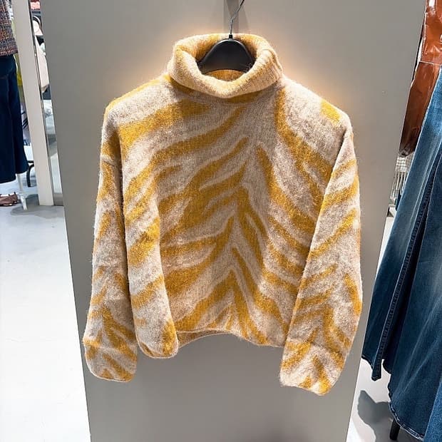 (정품/새상품) 포르테 포르테 여성 옐로우 배색 모헤어 니트