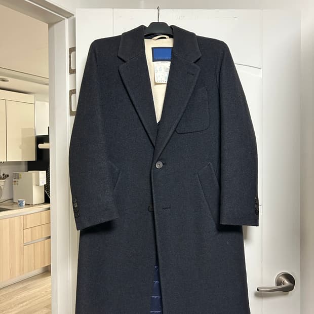 도큐먼트 부클레 체스트 코트 / m