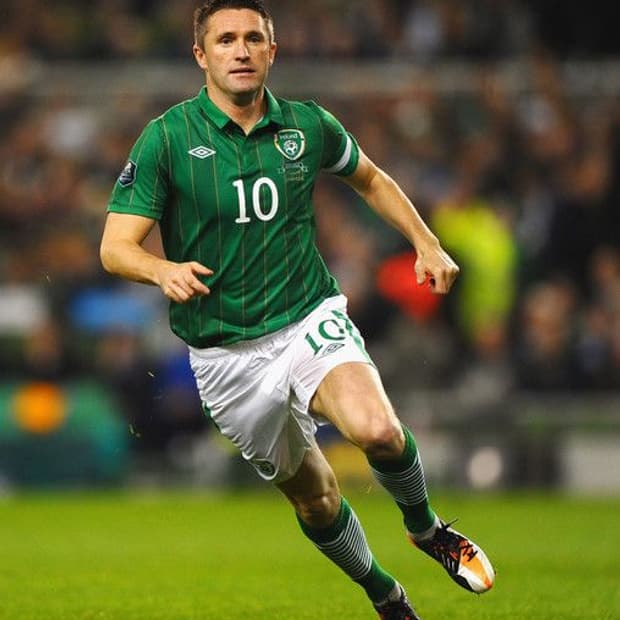 ♤필독♤ Feat 로비 킨 11/12 아일랜드 홈 L-XL 🇮🇪