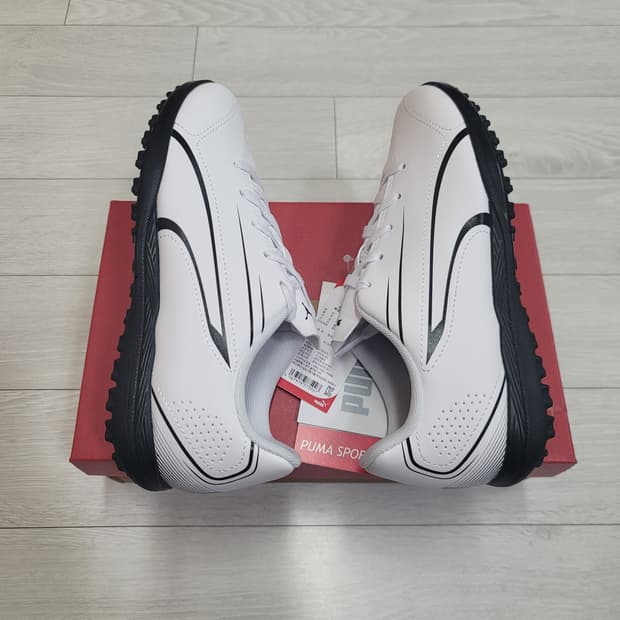 (220)푸마 풋살화 비토리아 TT Jr.[대전 직거래도 가능]