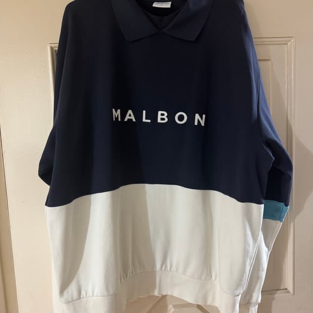 말본 카라 맨투맨 팝니다