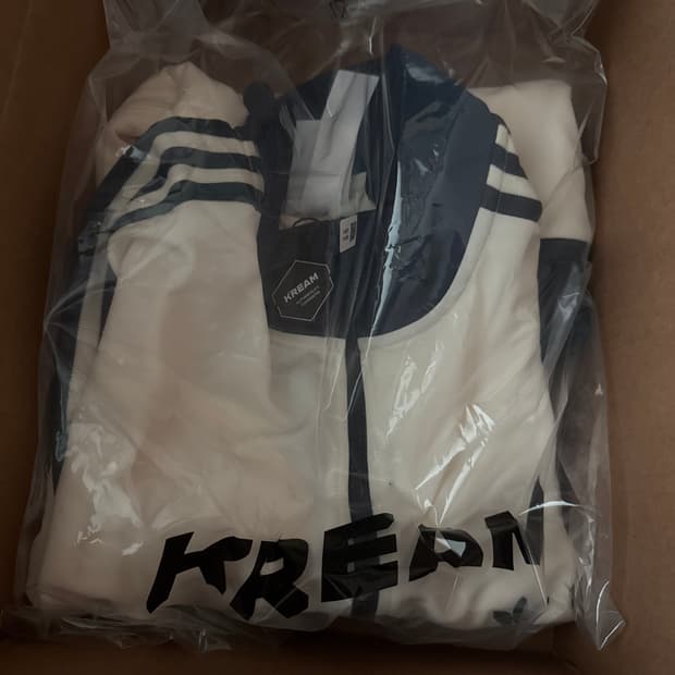 아디다스 BB 트랙 탑 크림 화이트 