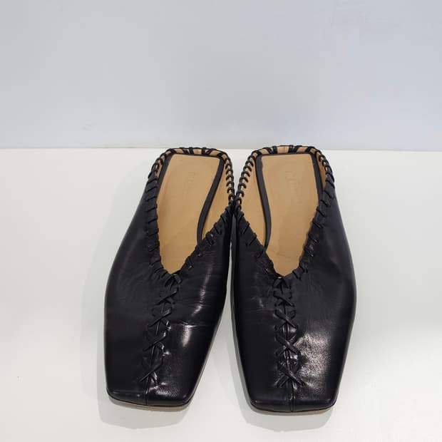 질샌더 JILSANDER 가죽 뮬 슬리퍼