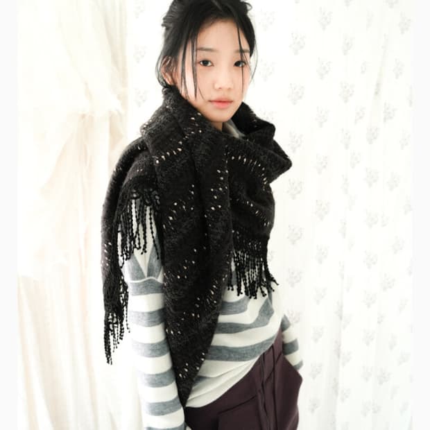 구해요 인앤양인하모니 케이프 머플러 블랙