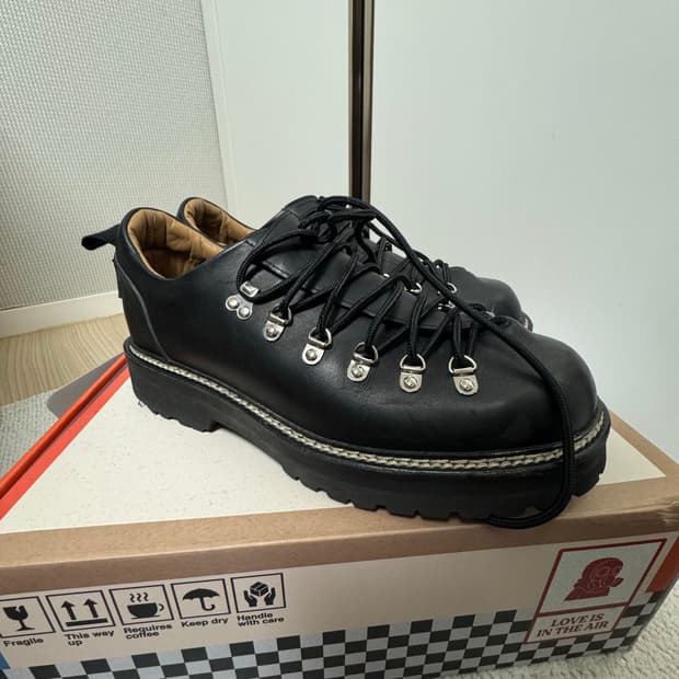 Pennon 페넌 하이부츠 로우 판매합니다!