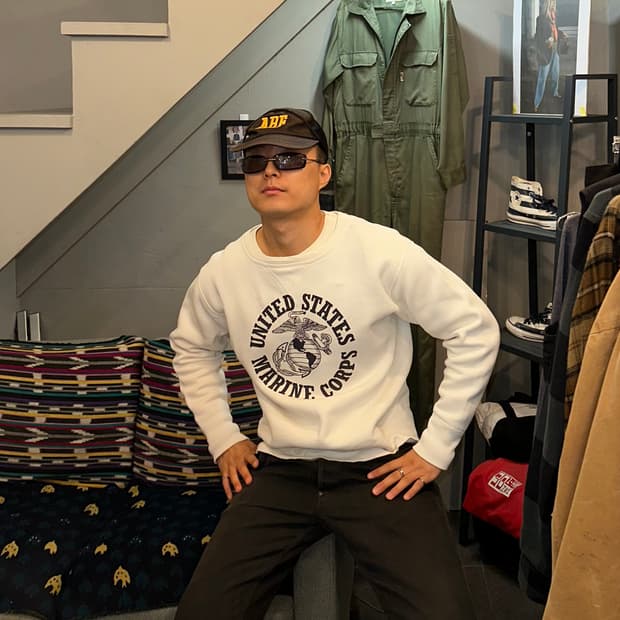 Buzz Rickson’s U.S Marine Corps sweatshi