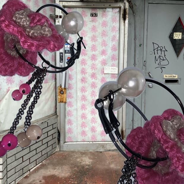 fFf*exXxflower (H)earrr!ngg
