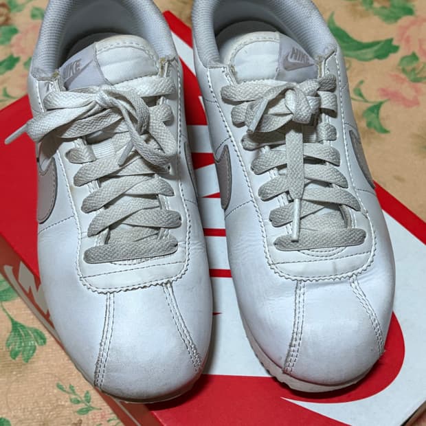 나이키 코르테즈 화이트 플래티넘 바이올렛