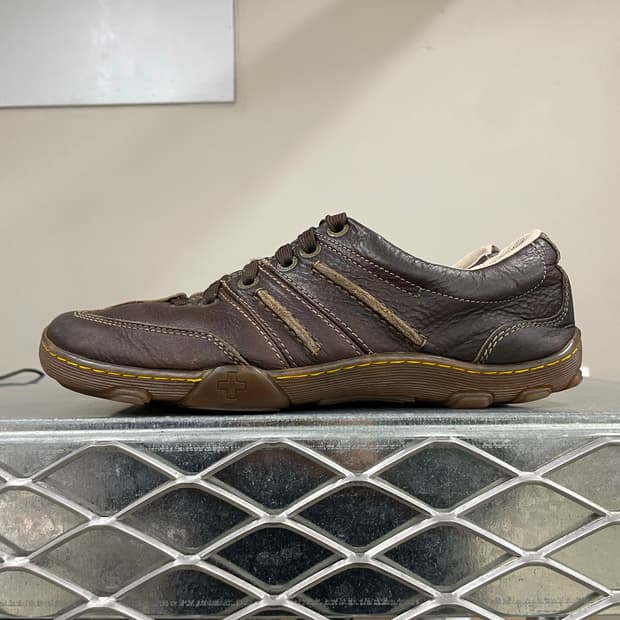 닥터마틴 레더 스니커즈 uk9 (gr-4591)