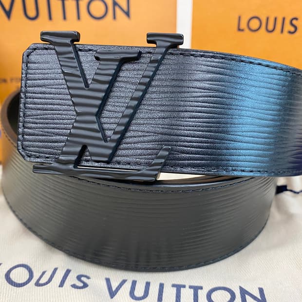 루이비통 LV 이니셜 벨트 에삐 블랙 벨트 90 사이즈(컨디션굿)