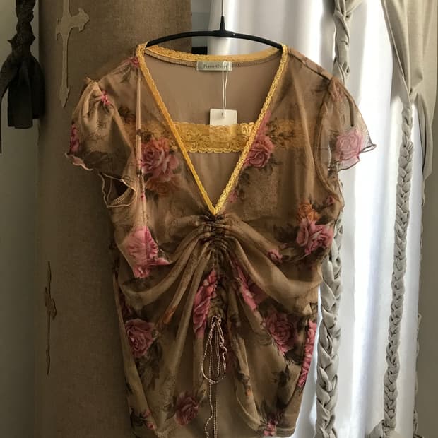 vintage pattern mash top