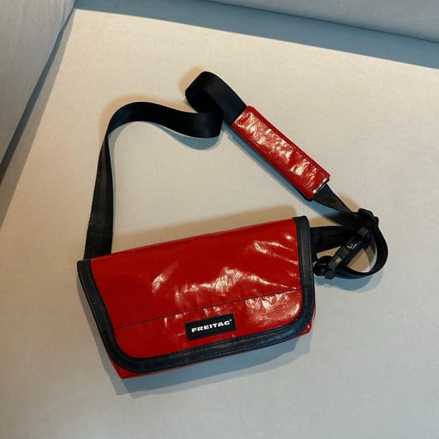 프라이탁 제이미백 판매합니다 